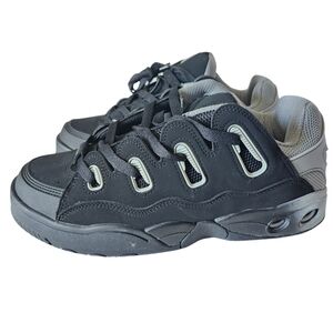 Osiris Mens Black & Gray Skate Shoes Size 11